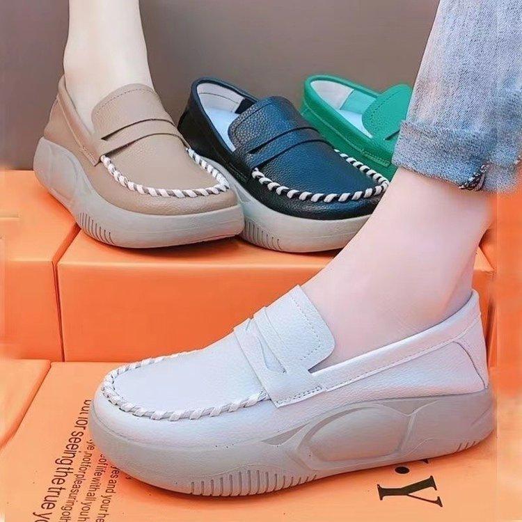 Max Comfort Orthopedic Moccasin Shoes